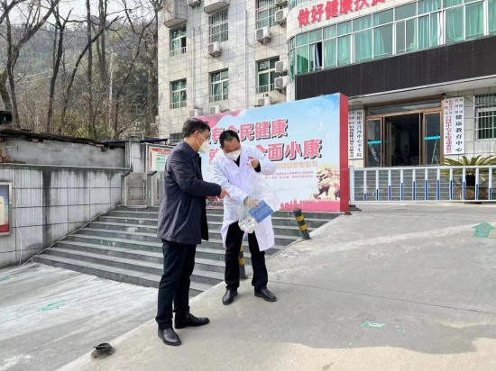 云图片