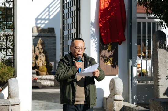 云图片