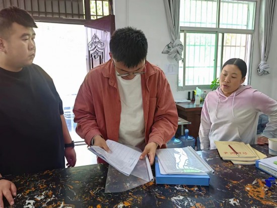 云图片